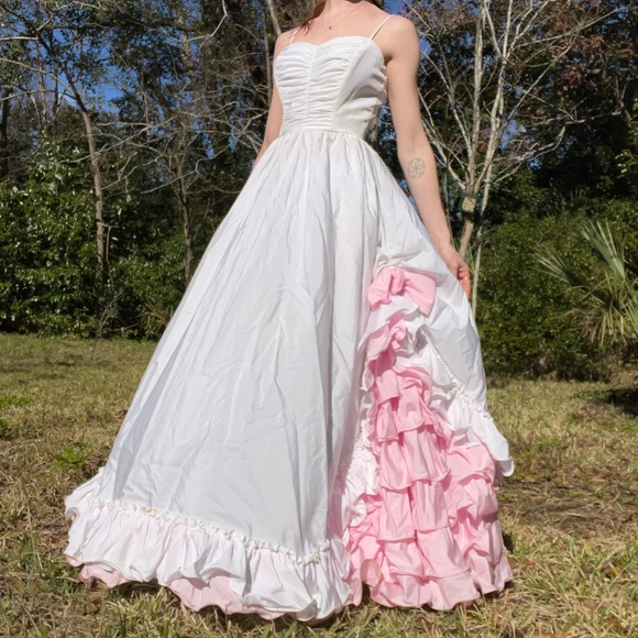 Vintage Dresses & Skirts - Vintage 80’s Gown